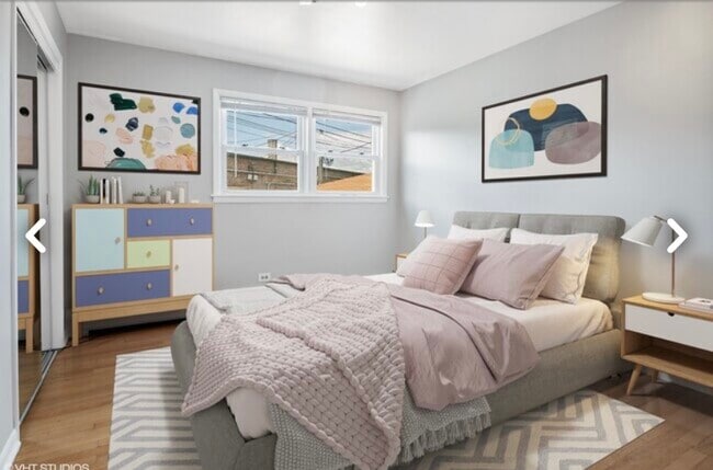 Photo - 4912 W Berteau Ave Unit 2