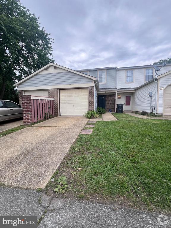 Building Photo - 46356 Columbus Dr Rental