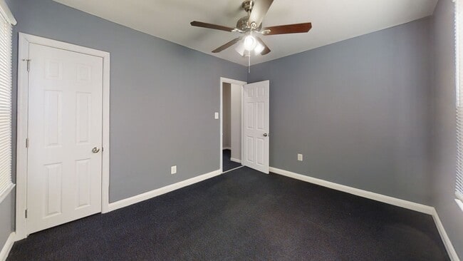 Photo - Aberdeen - 3 and 1 baths Available!