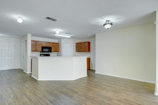 Photo - Spacious Duplex Townhome in Quiet Cul-de-Sac | Fresh Paint | 15-Month Lease