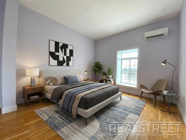 Photo - LUXURY PENTHOUSE 2 BR Loft WITH PRIVATE ROOF DECK in Queens! + 1 MONTH FREE! Unit PH3