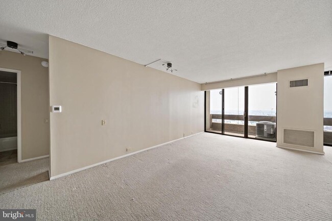 Photo - 1326 Spruce St Unit 2906