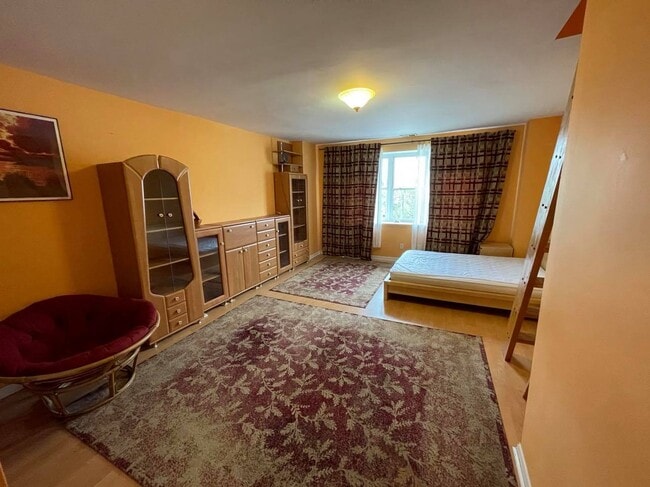 Photo - 540 S 48th St