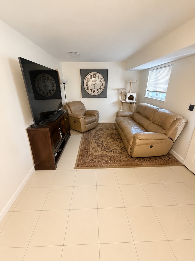 606 Travis Ave Unidad Small 1 bedroom