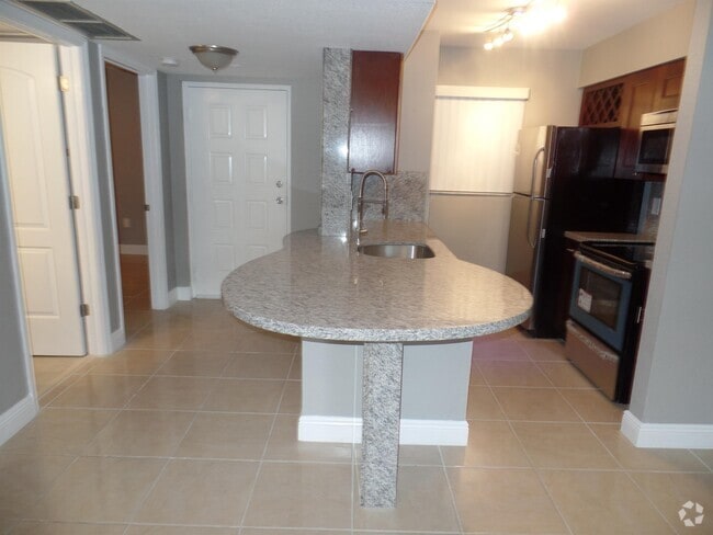 Building Photo - 2890 N Oakland Forest Dr Rental