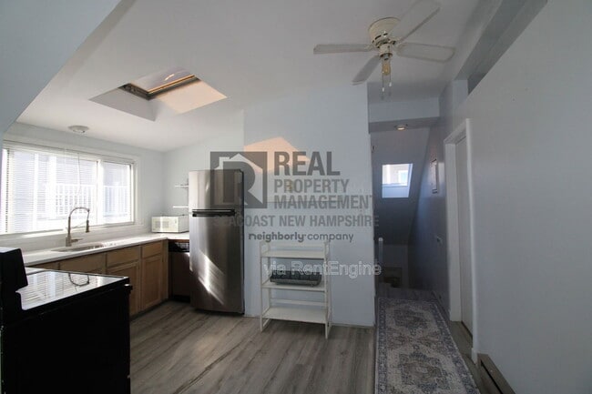 Photo - 4 Ashworth Ave Unit 2