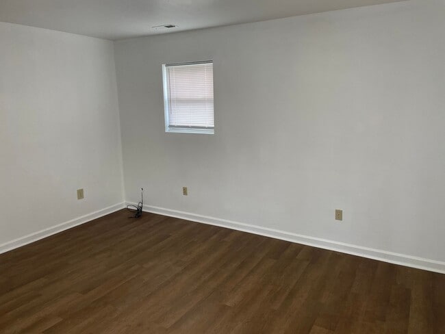 Photo - 3 bedroom 1 bath house for rent