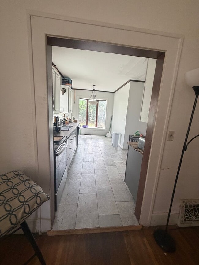 Photo - 620 E Delmar St