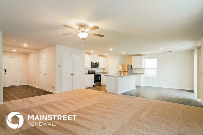 Photo - 741 Cider Ml Wy