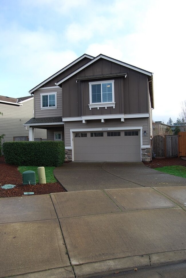 Photo - 4 Bedroom 2.5 Bath Home Sherwood OR