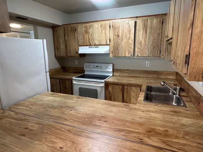 Photo - 9301 SW 92nd Ave Unit c213