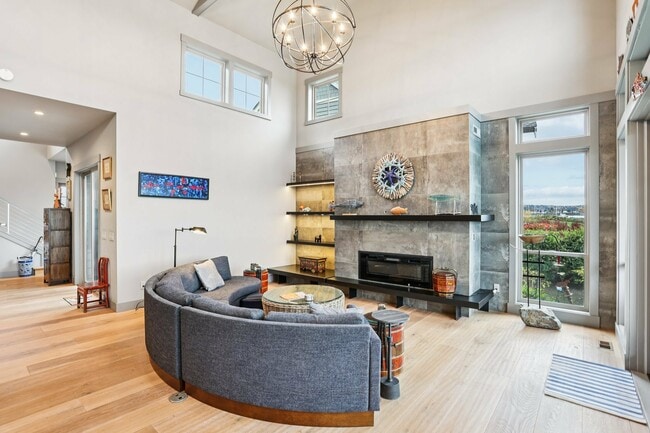 Photo - 9454 Turnstone Ln