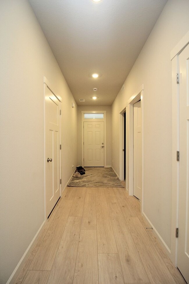 Photo - 6231 SE 21st St