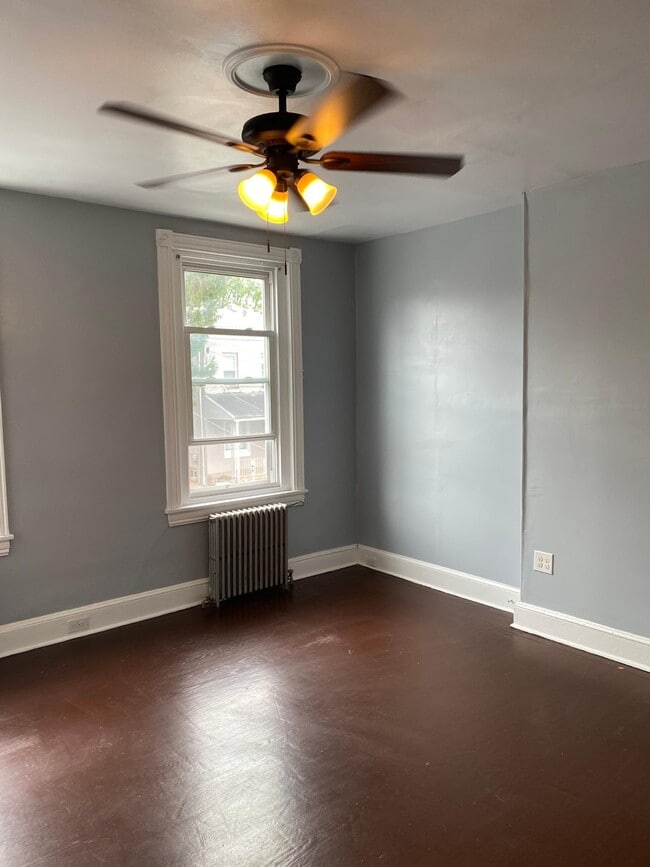 Photo - 1659 Haworth St Unit 2