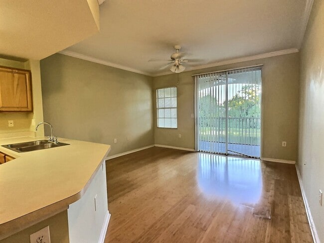 Photo - Now available! Unidad Las Palmas