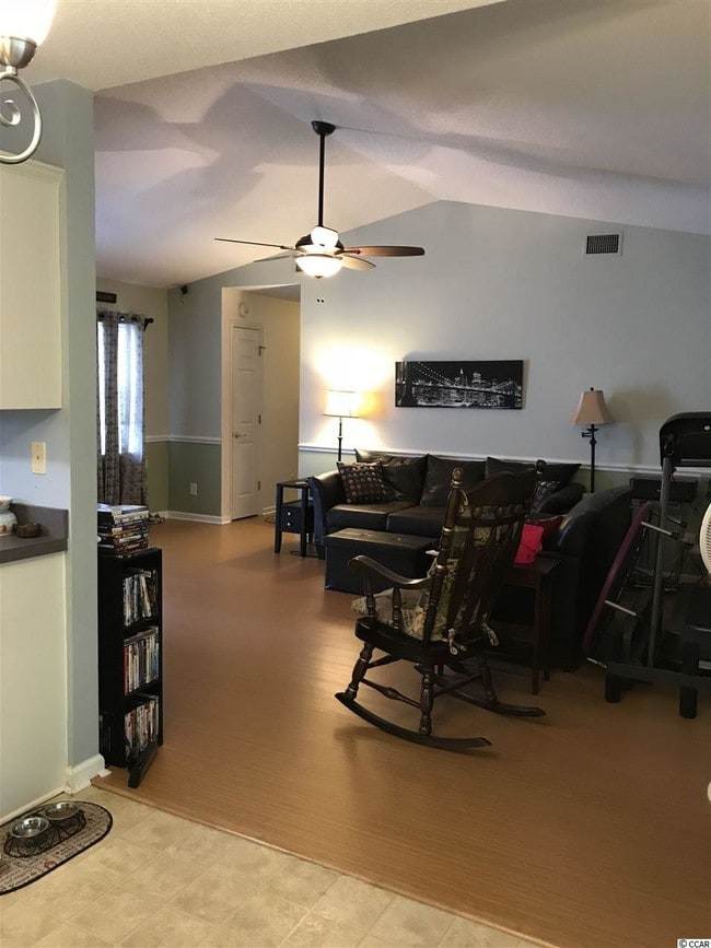 Photo - 2922 Temperance Dr