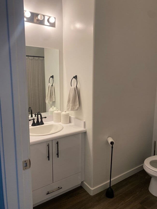 Photo - 1700 Sandhill Rd Unit F 403