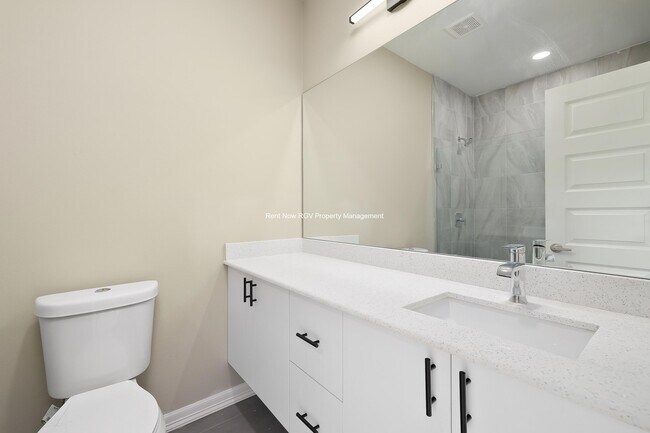 Photo - 3505 Frio Ave Unit 1