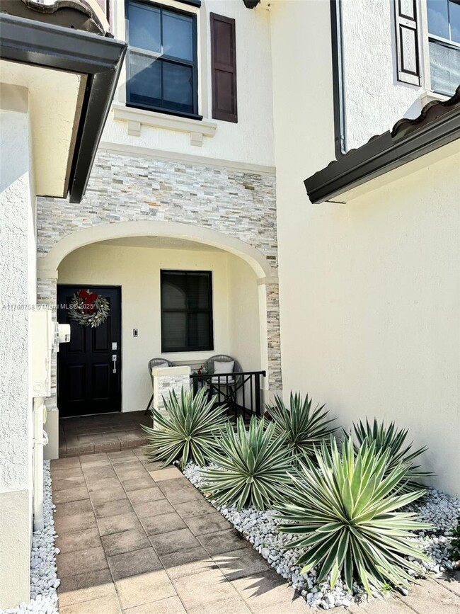 Photo - 22963 SW 127th Ct Townhome