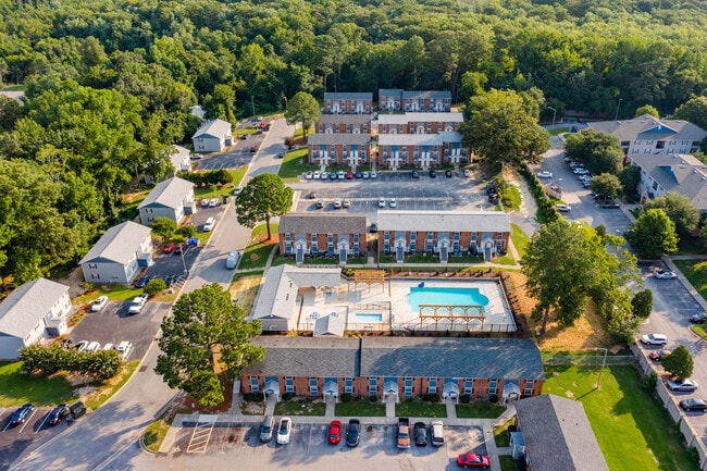 Harbor Pointe Apartments