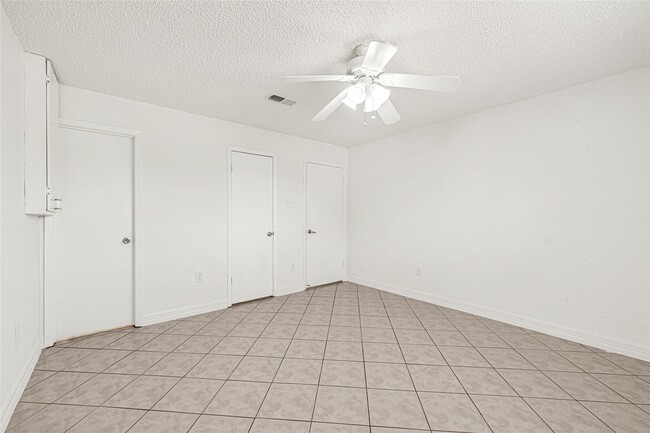 Photo - 9208 Carousel Ln