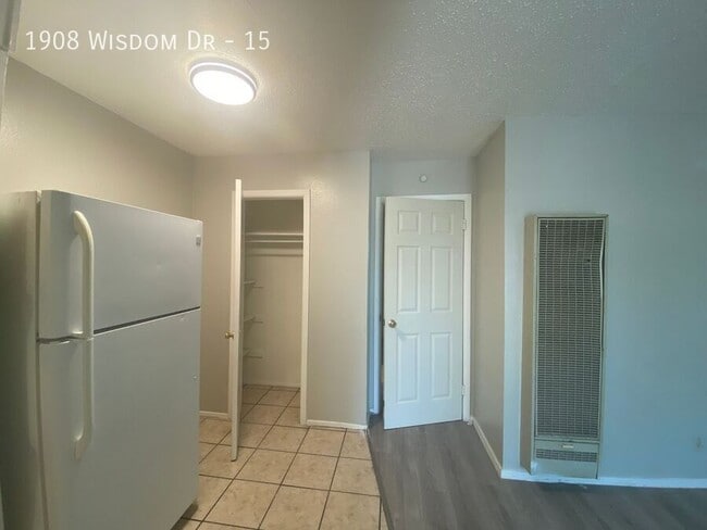 Photo - 1908 Wisdom Dr Unit 15