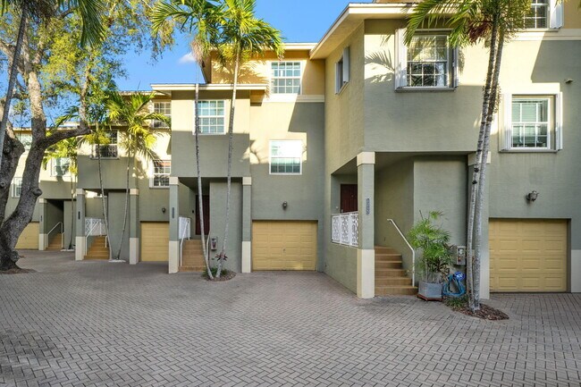 Photo - 1213 Tequesta St