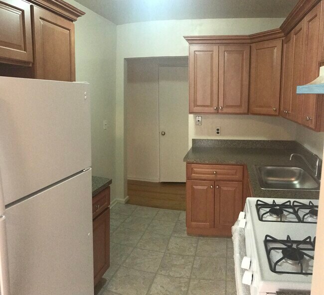 Photo - 401 Park Ave Unidad D