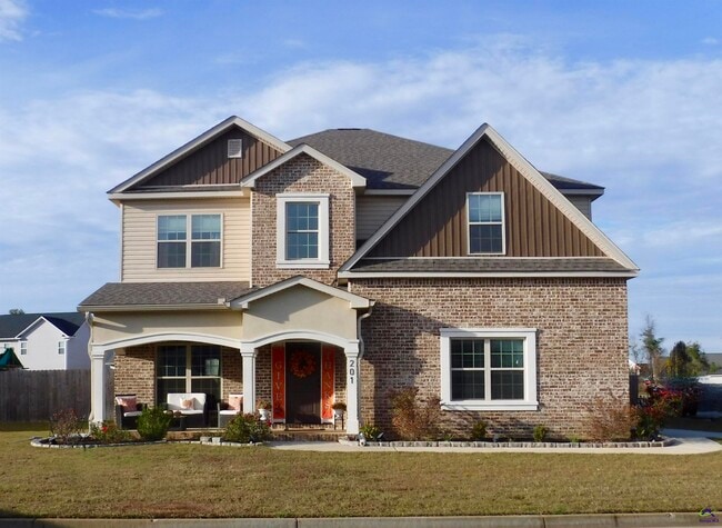 Building Photo - 201 Deven Ct