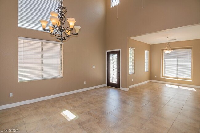 Photo - 10328 Trillium Dr
