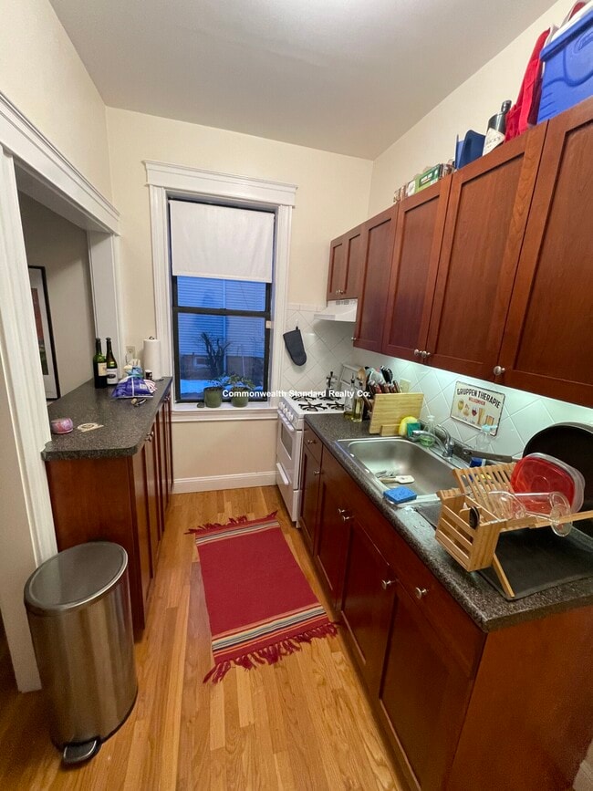 Photo - 76 Quint Ave Unit 3