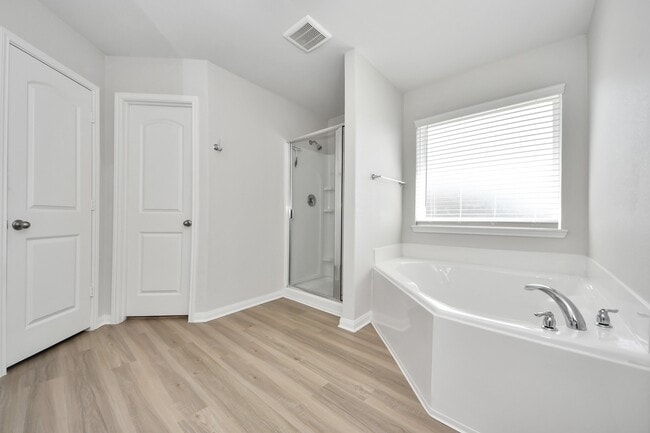 Building Photo - 3113 Foresail Ln