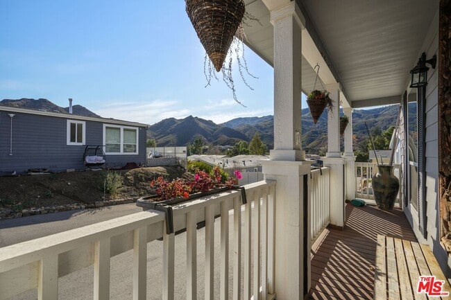 Photo - 30473 Mulholland Hwy