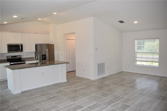 Photo - 1058 Marcus St