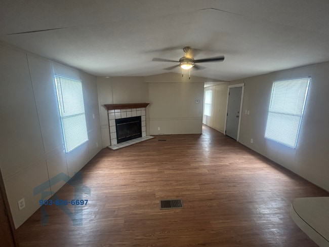 Photo - 507 Hickory St