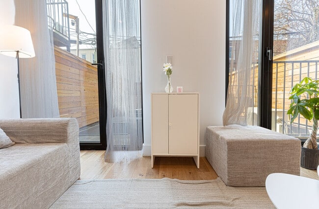 Building Photo - 251 Covert St. Unit SI ID1515249P