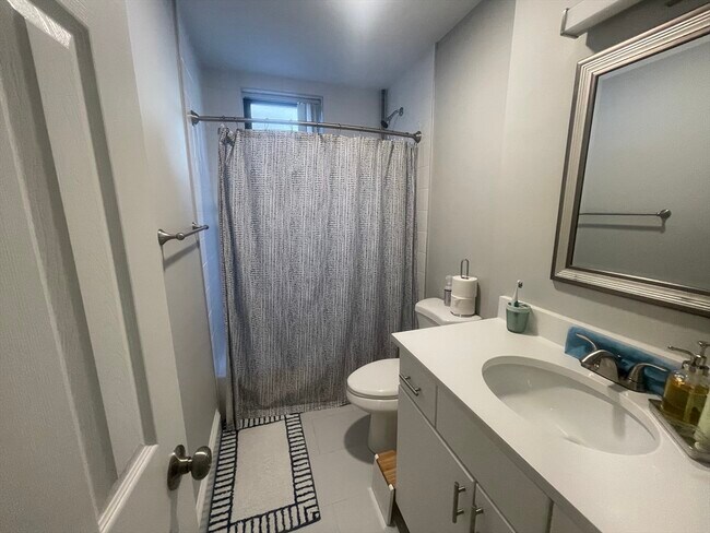 Photo - 60 Longwood Ave Unit 1##