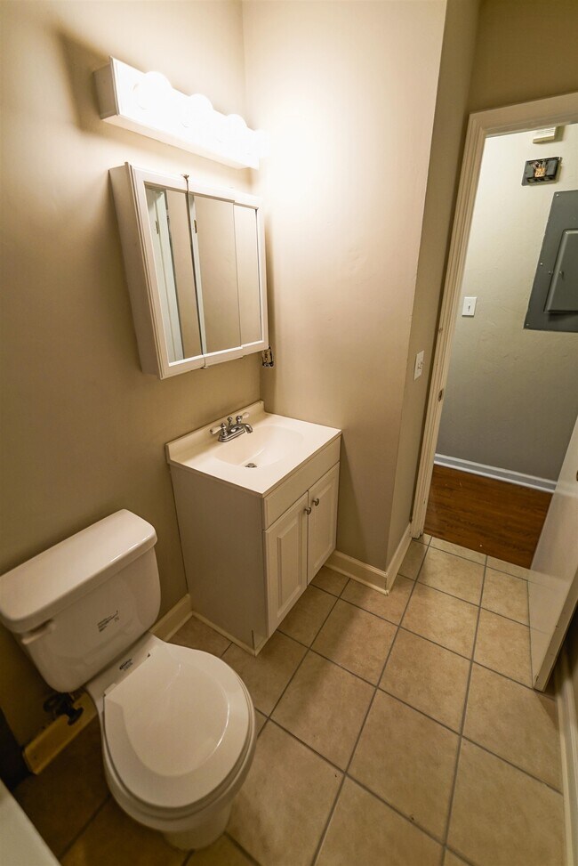 Photo - 2230 Mandrell Ct