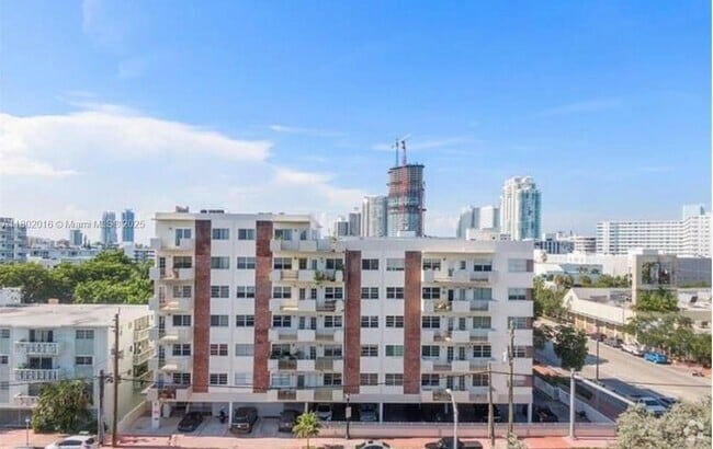 Building Photo - 1130 11th St Rental