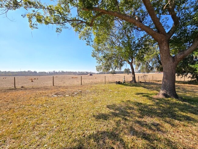Photo - Charming 2-Bedroom Home with Countryside Views and Modern Amenities