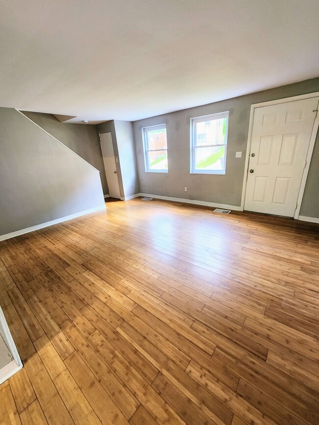 Photo - 456 Idlewood Rd