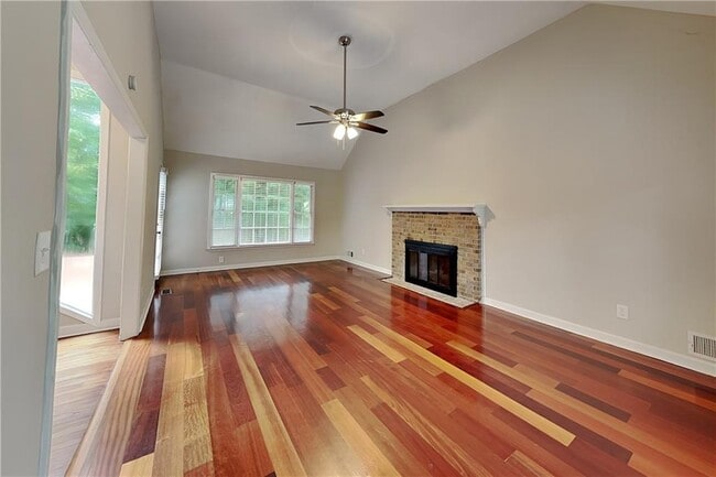 Photo - 2916 Sope Creek Dr