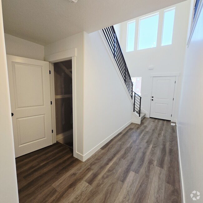 Building Photo - 4022 1100 N Rental