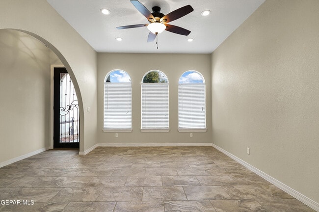 Photo - 11265 Acoma St