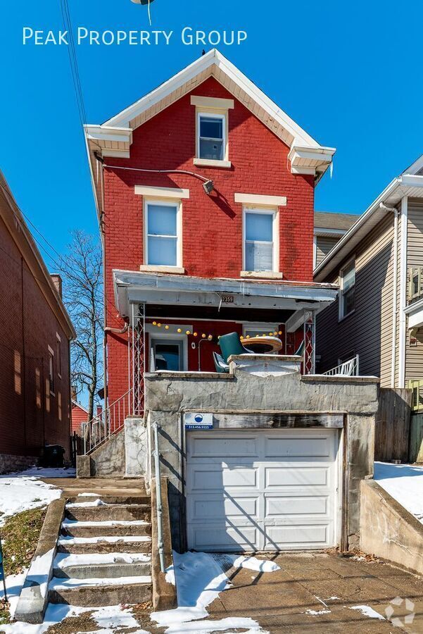 Building Photo - 2359 Stratford Ave Rental