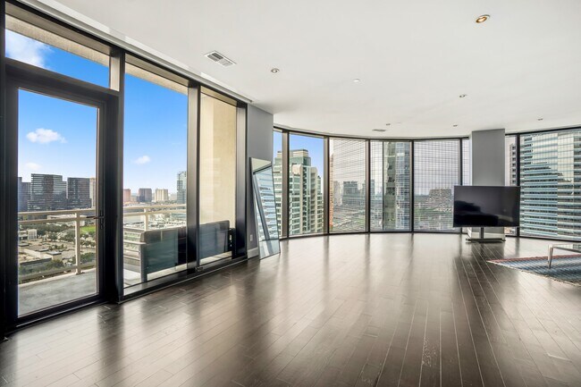 Building Photo - 1409 Post Oak Blvd