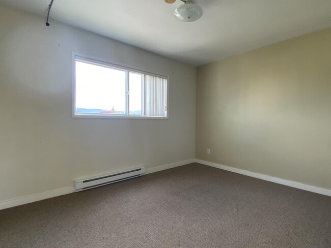 Photo - 4019 Redford St