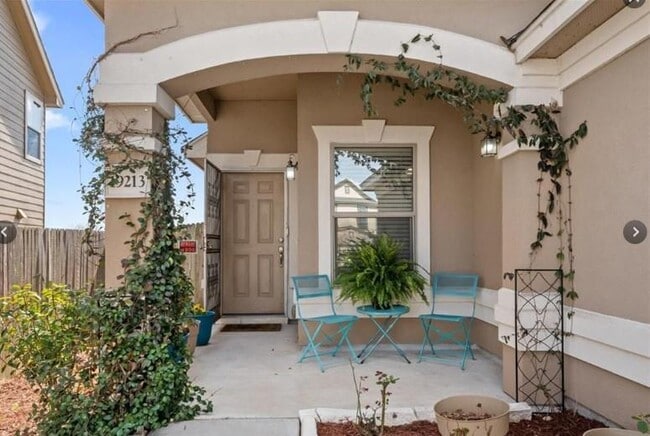 Photo - 19213 Zachary Taylor St Casa