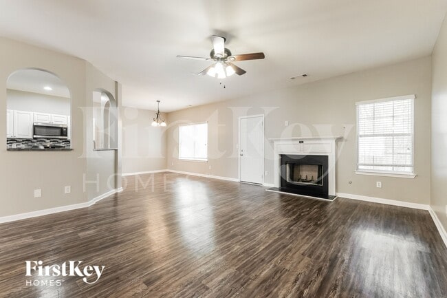 Photo - 7864 Wrotham Cir