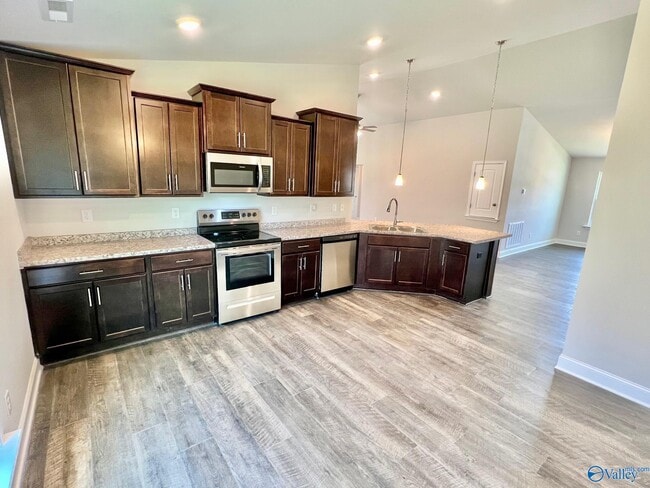 Photo - 9107 Eagle Trce Dr SE